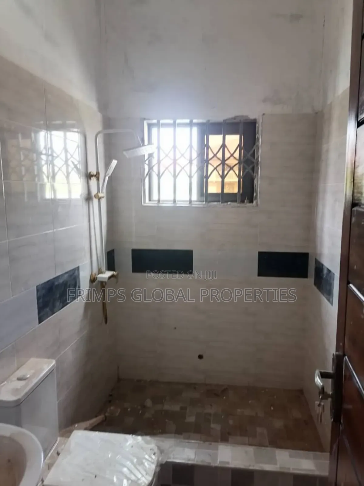 3bdrm House in Amasaman for sale