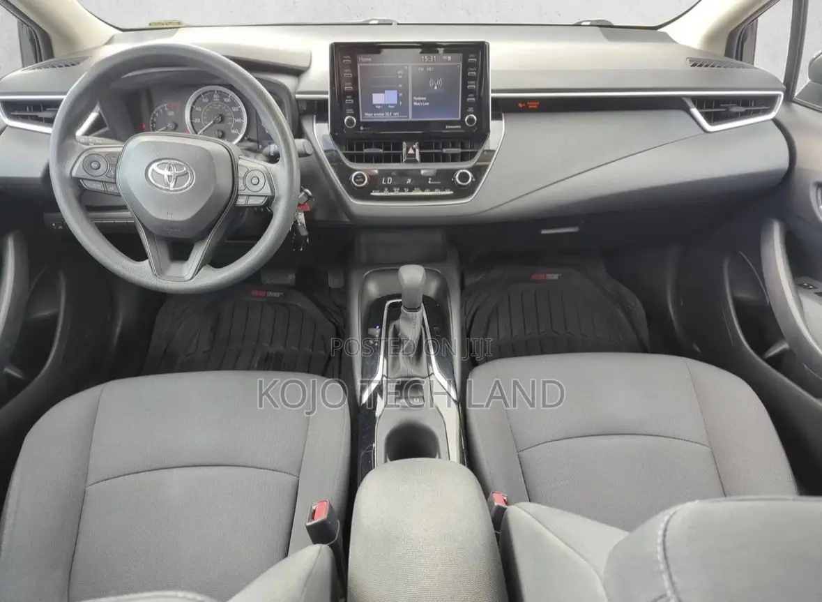 Toyota Corolla LE 2020 Black