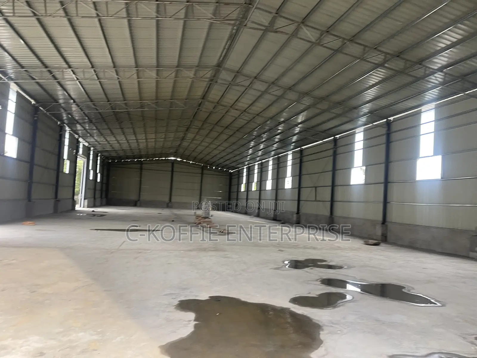 1100 SQM Warehouse at Spintex for Rent