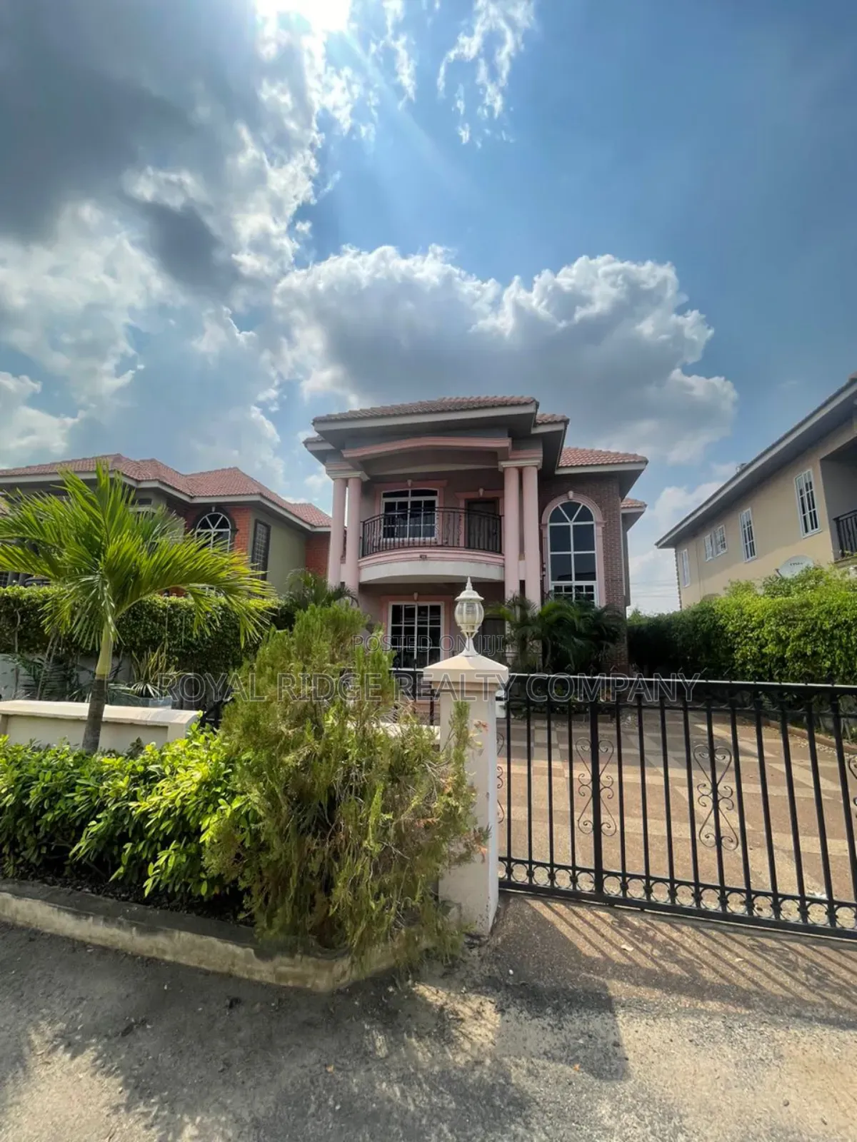 Furnished 4bdrm House in Achimota, Accra Metropolitan for rent
