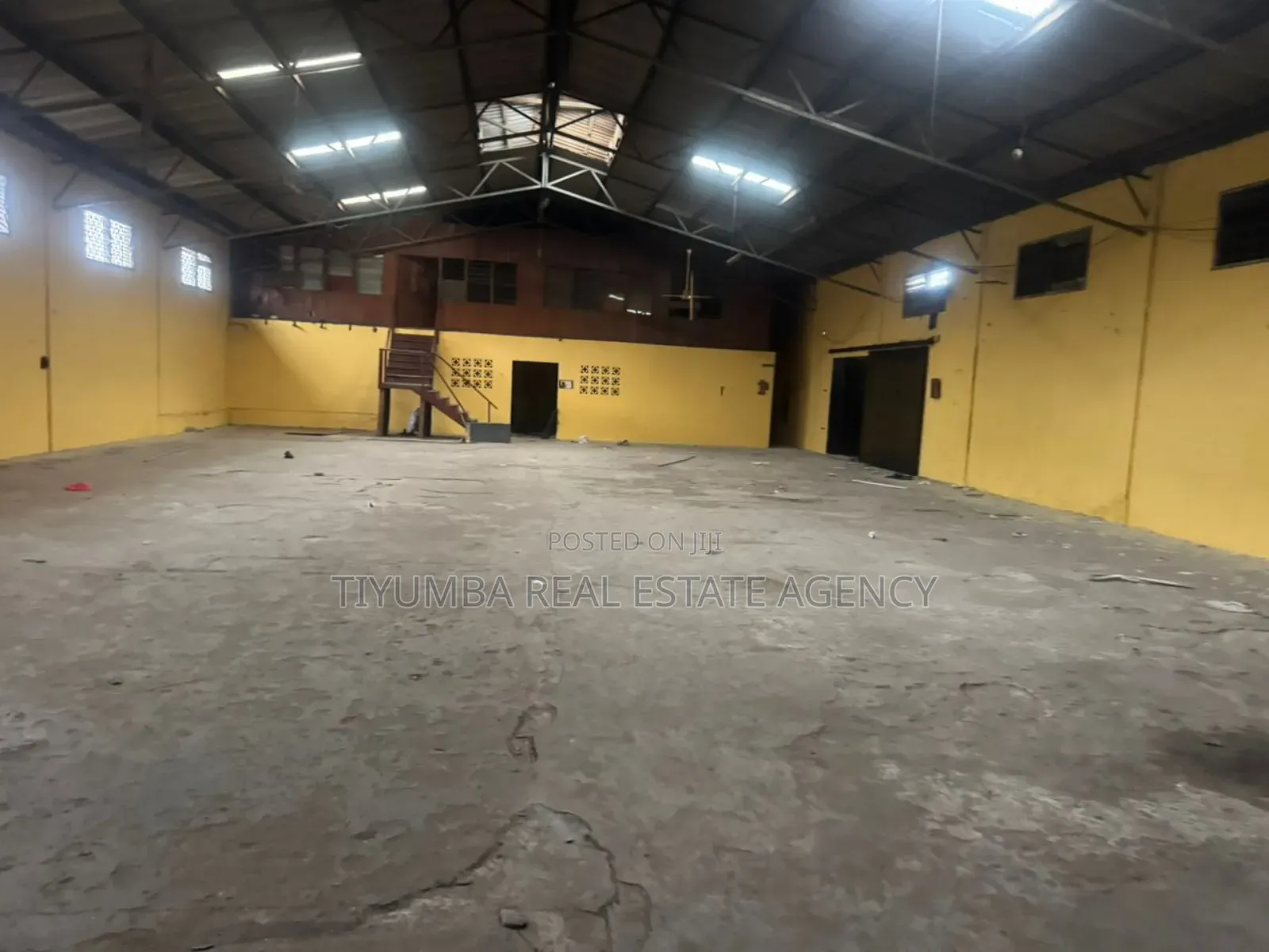 1,500 SQM Warehouse for Rent at North Industrial Area.