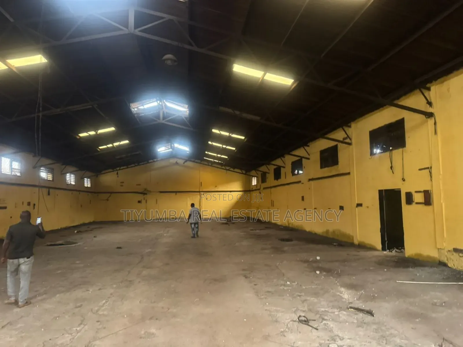 1,500 SQM Warehouse for Rent at North Industrial Area.