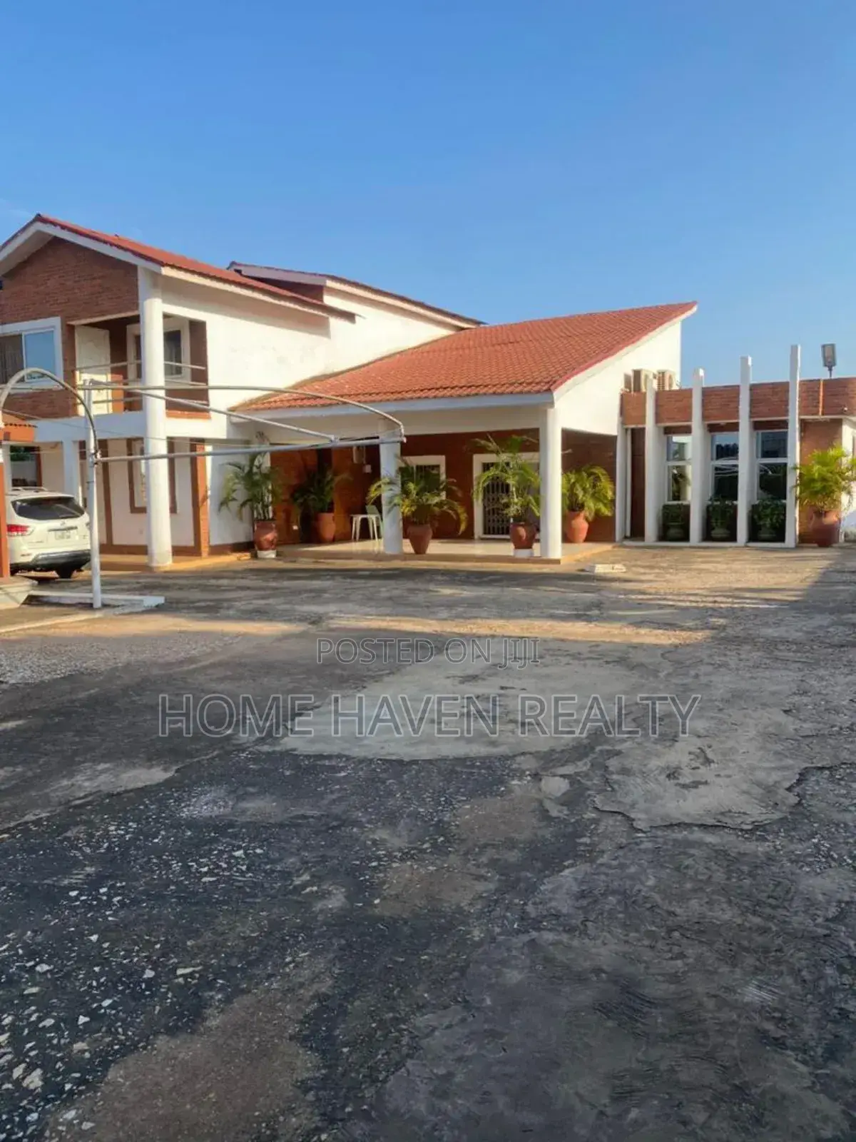 6bdrm House in Tantra Hills for sale