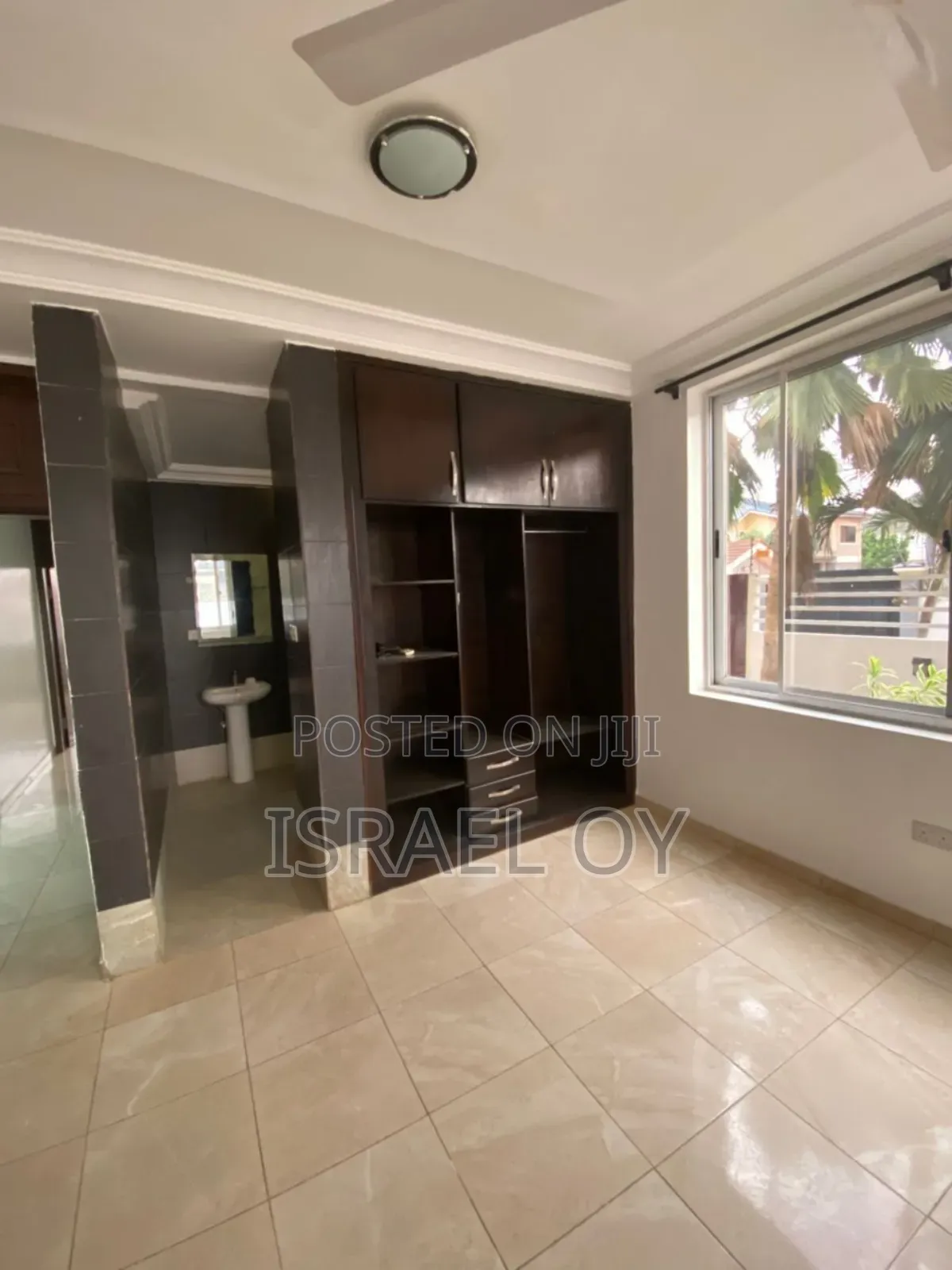 2bdrm Apartment in Adjiringanor, Adjiriganor for rent