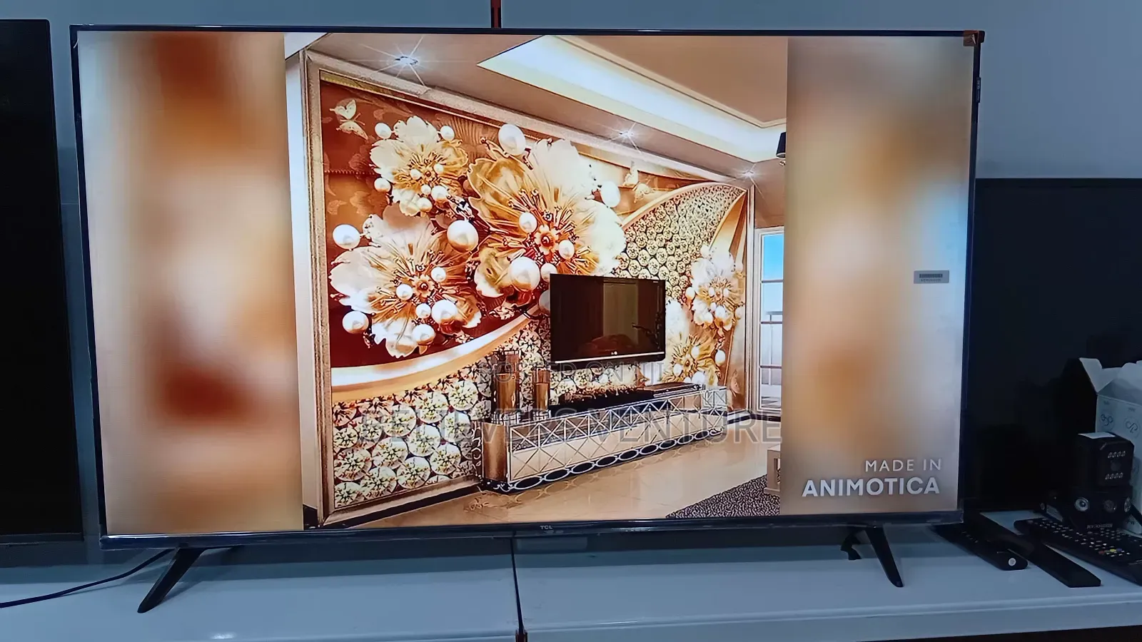 Color, Clarity, and Control – 50” Qled Smart Tv