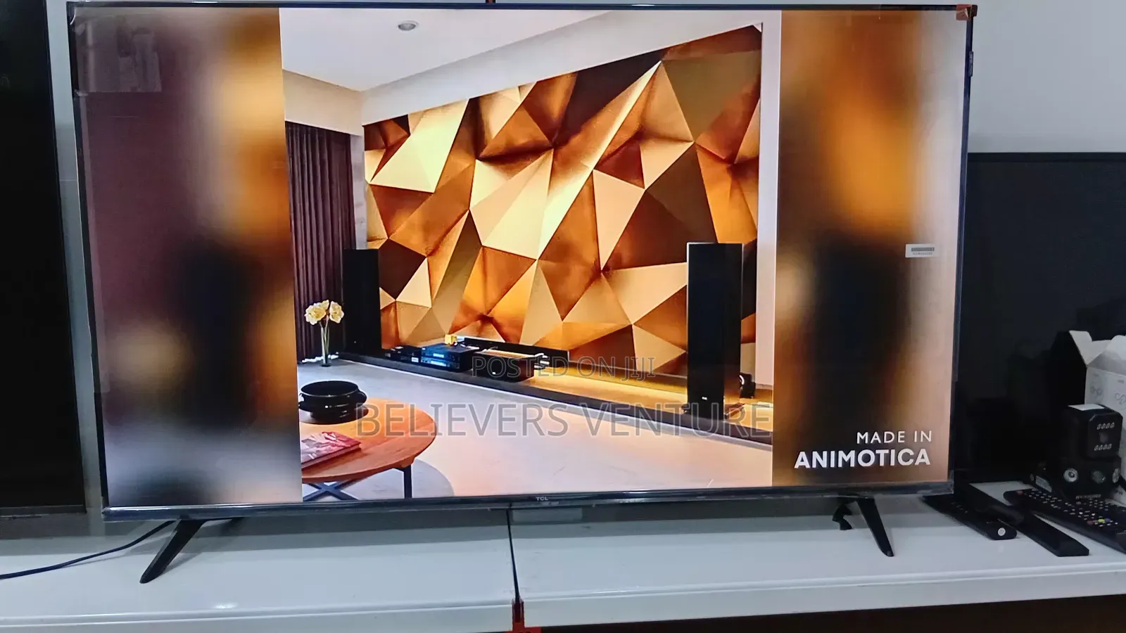 Color, Clarity, and Control – 50” Qled Smart Tv