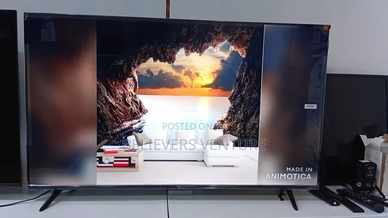 4k Brilliance Meets Smart Innovation In 50” Display
