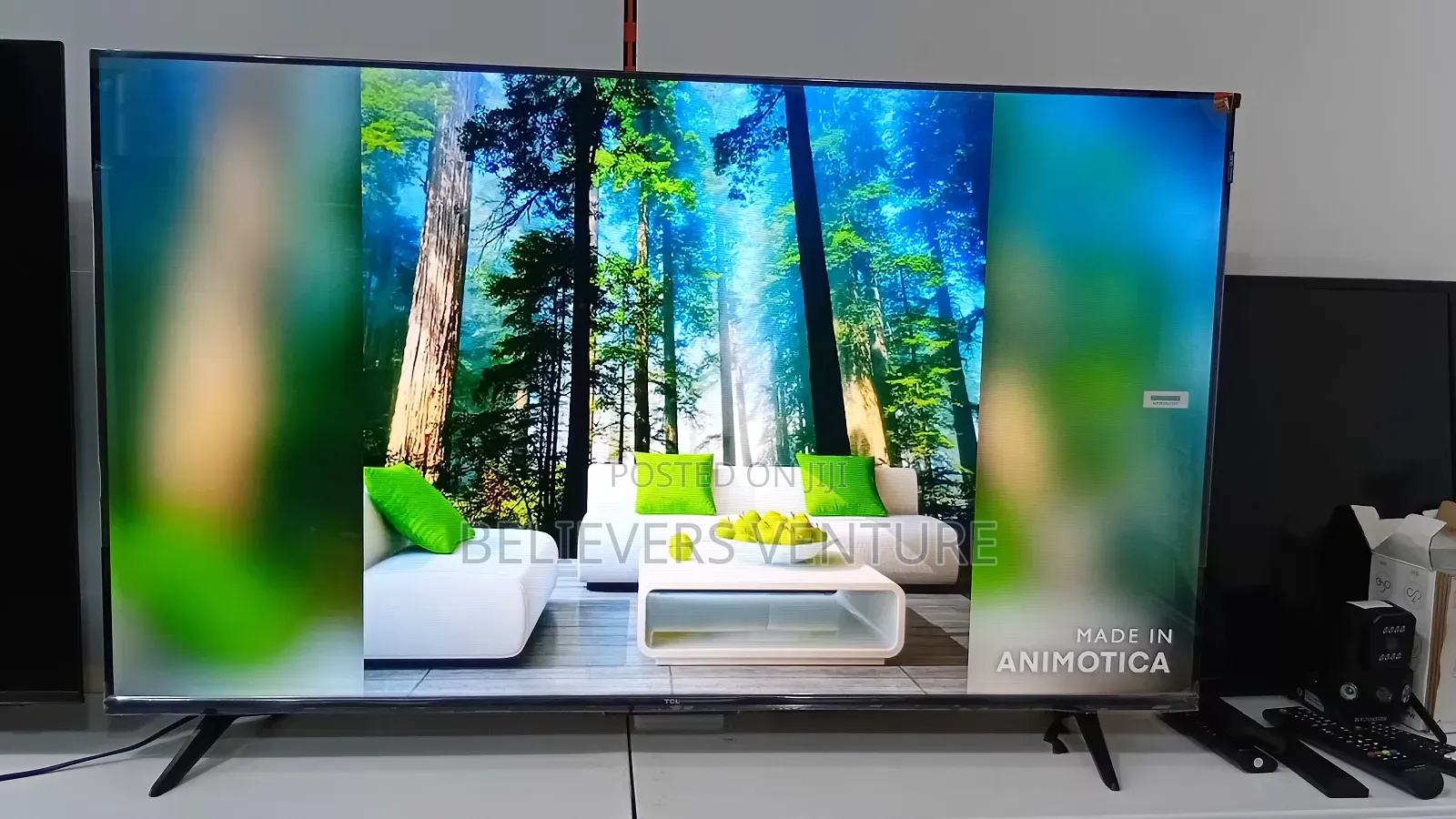 4k Brilliance Meets Smart Innovation In 50” Display