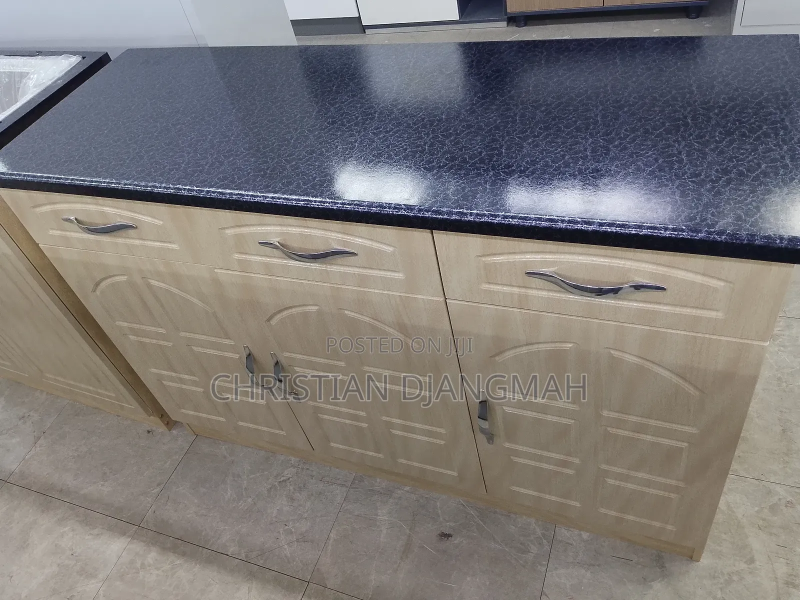 Ultra Modern Foreign Kitchen Cabinet