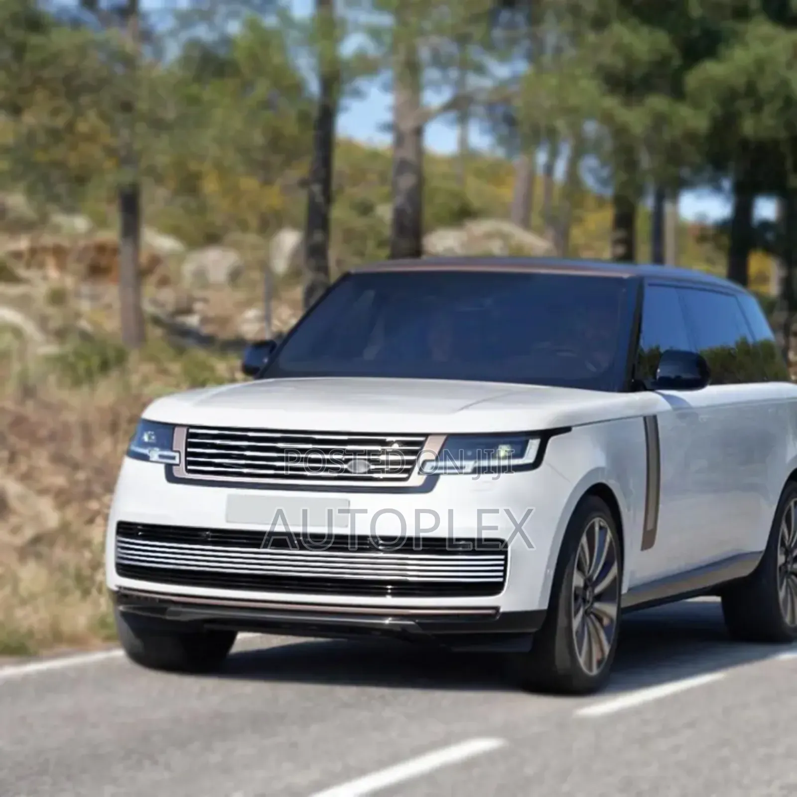 Sv Style for Land Rover Range Rover Vogue 2023 Front Bumper Assembly
