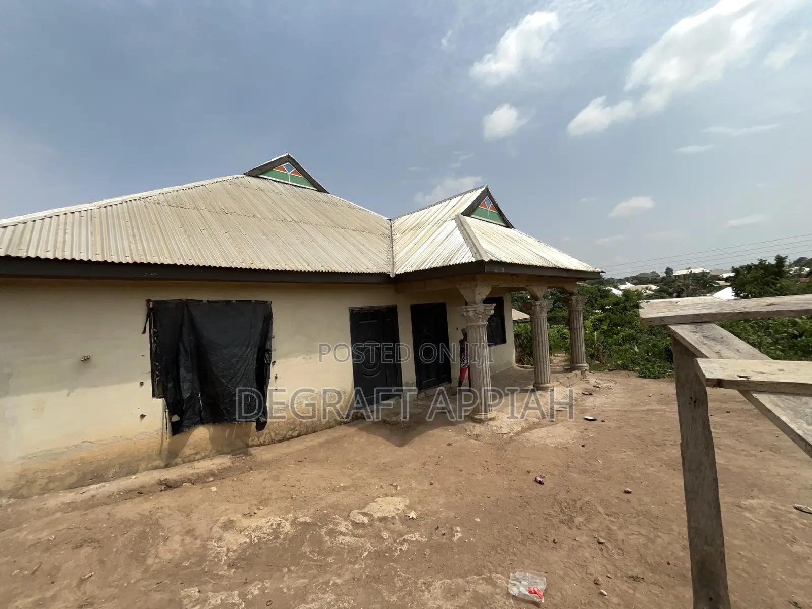 Semi Complete 3 Bedrooms House For Sale @ Aboaso Near Mamponteng