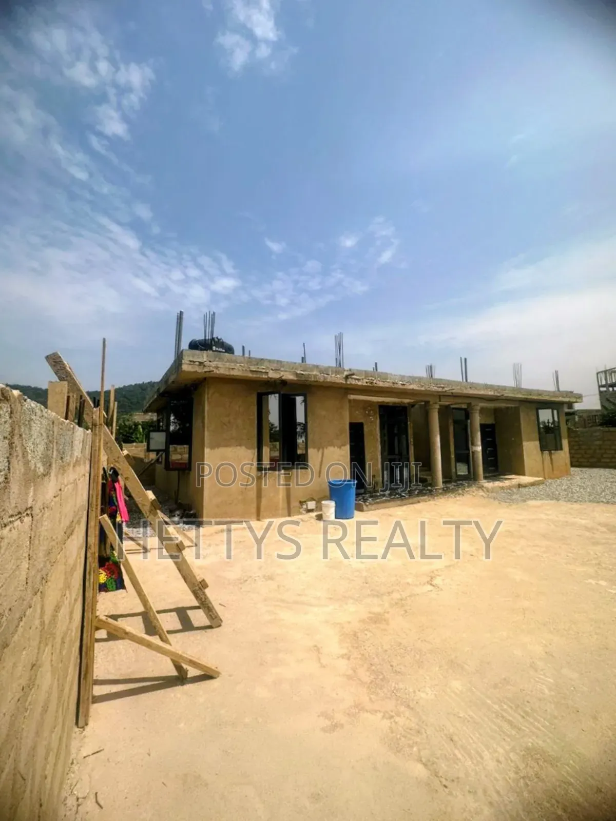 2bdrm House in Pokuase for sale
