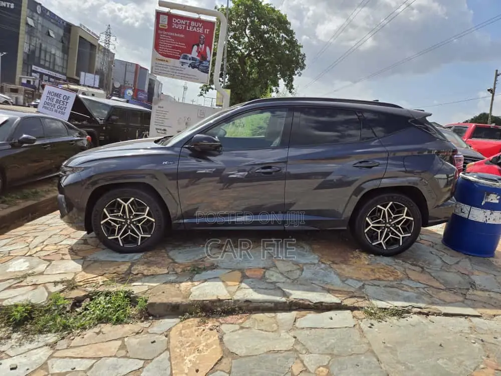 Hyundai Tucson N Line 2023 Gray