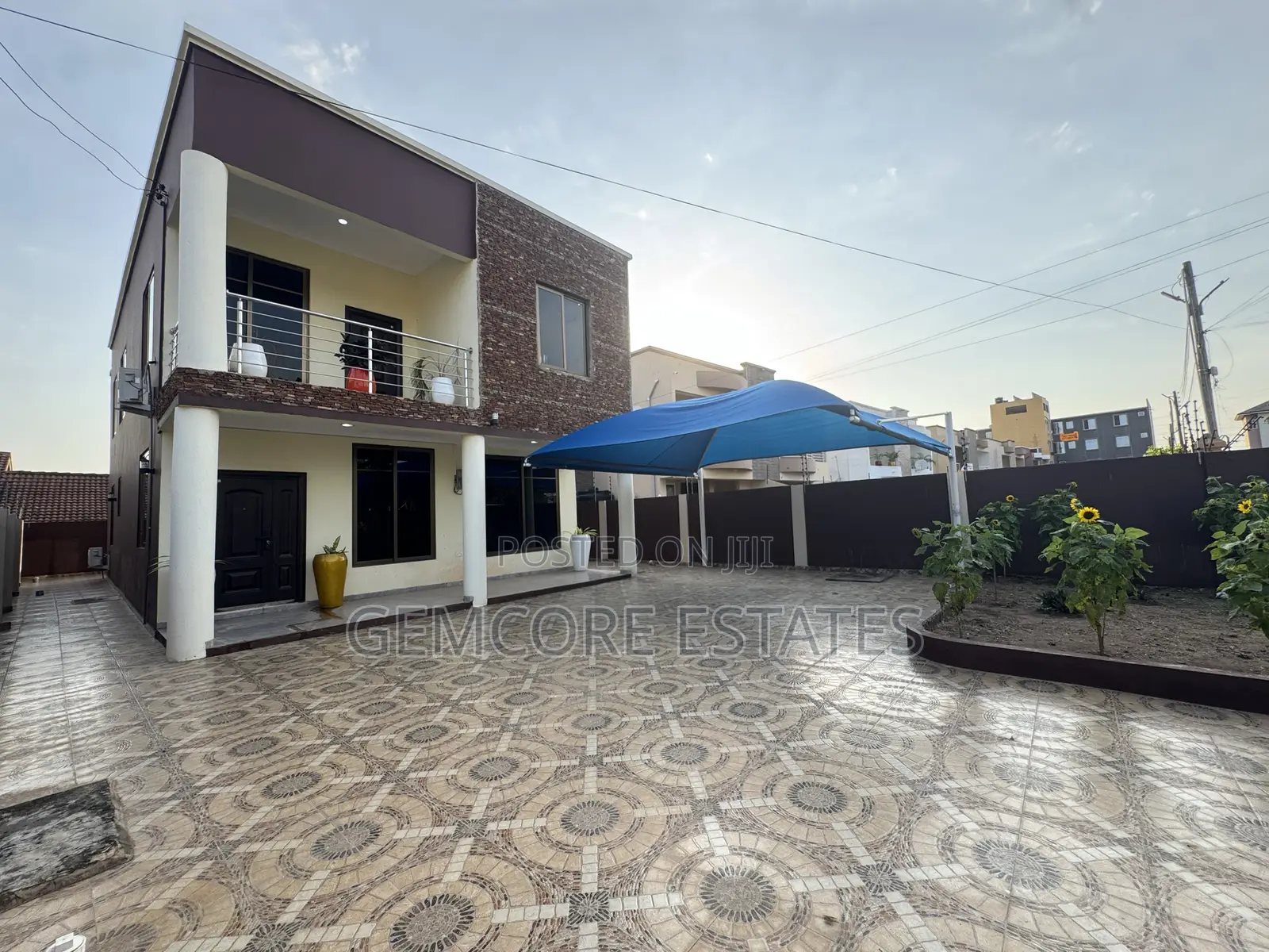 4bdrm House in School Junction, Adjiriganor for rent