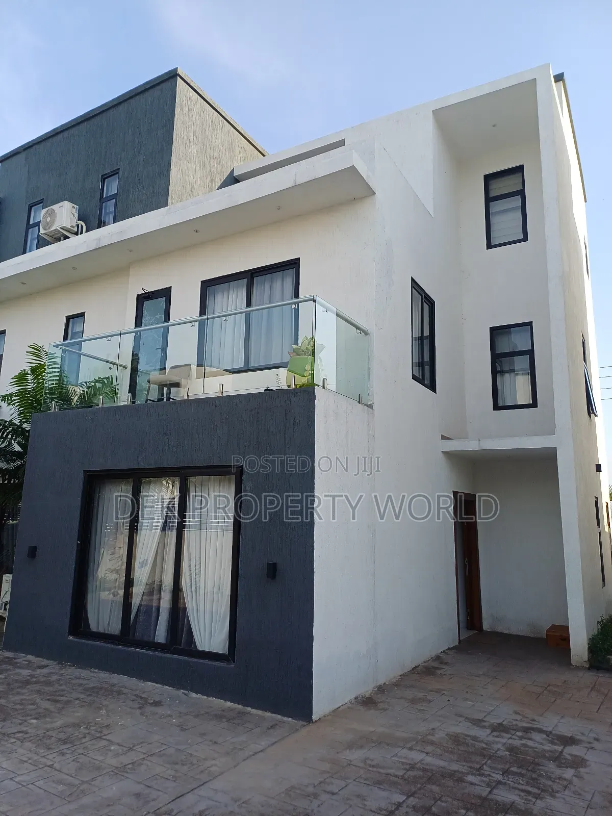 4bdrm House in Haatso for sale