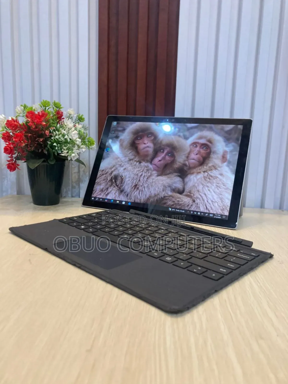 Laptop Microsoft 4GB Intel SSD 256GB