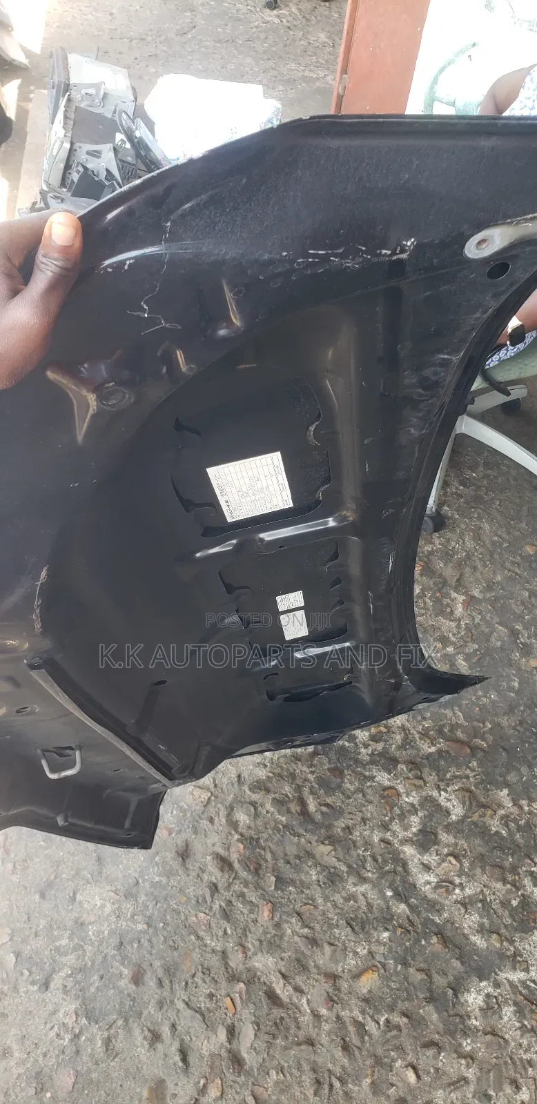 Toyota Voxy 2012,2013 Bonnet