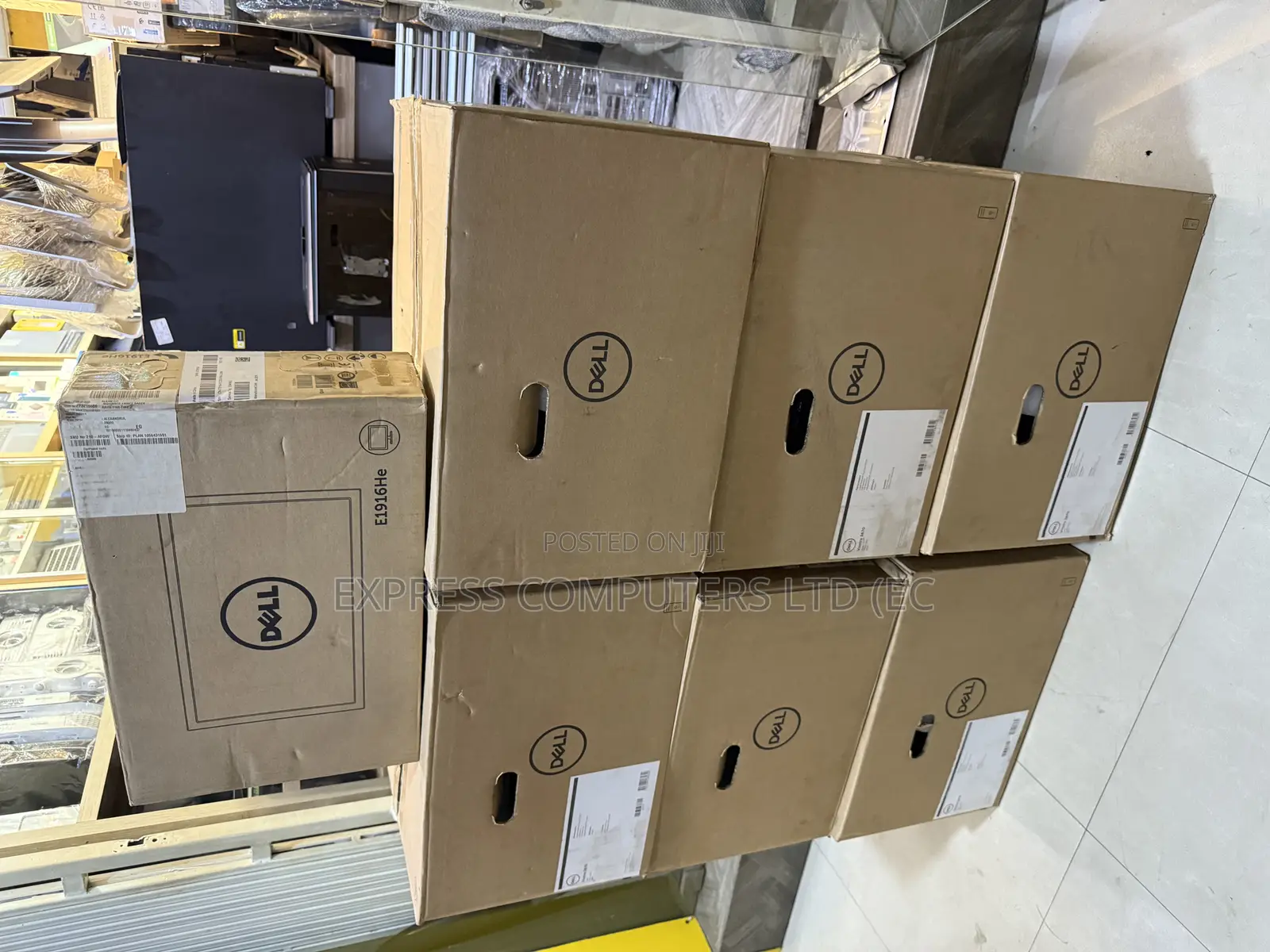 New Desktop Computer Dell Vostro 3900 8GB Intel HDD 1T