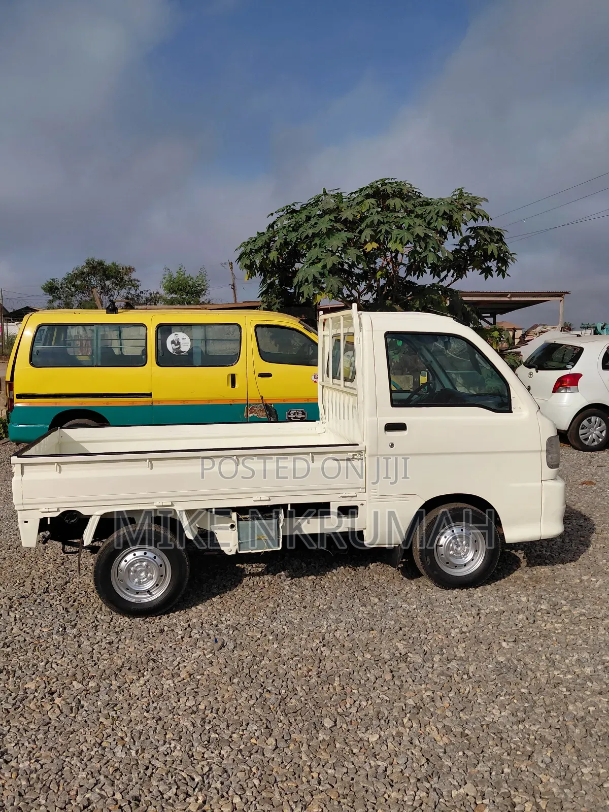 Daihatsu Hijet 2006 White
