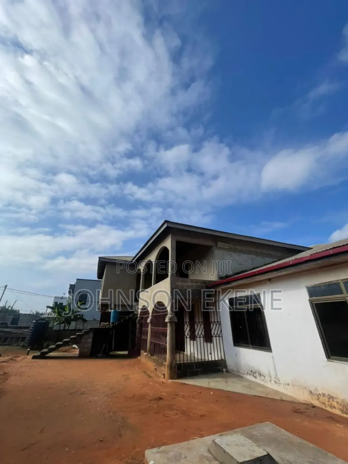 8bdrm House in Dome for sale