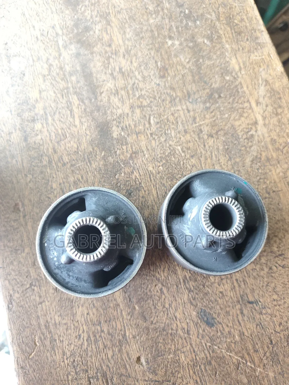 Highlander 2018 Lower Arm Bushing Front Big and Small