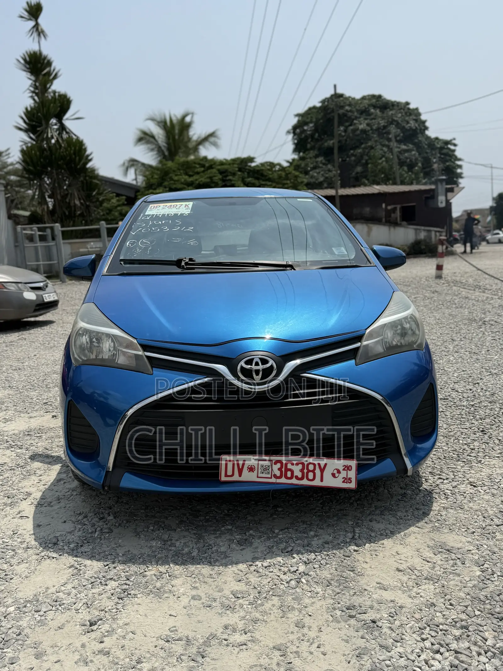 Toyota Yaris LE Hatchback 3dr 2016 Blue