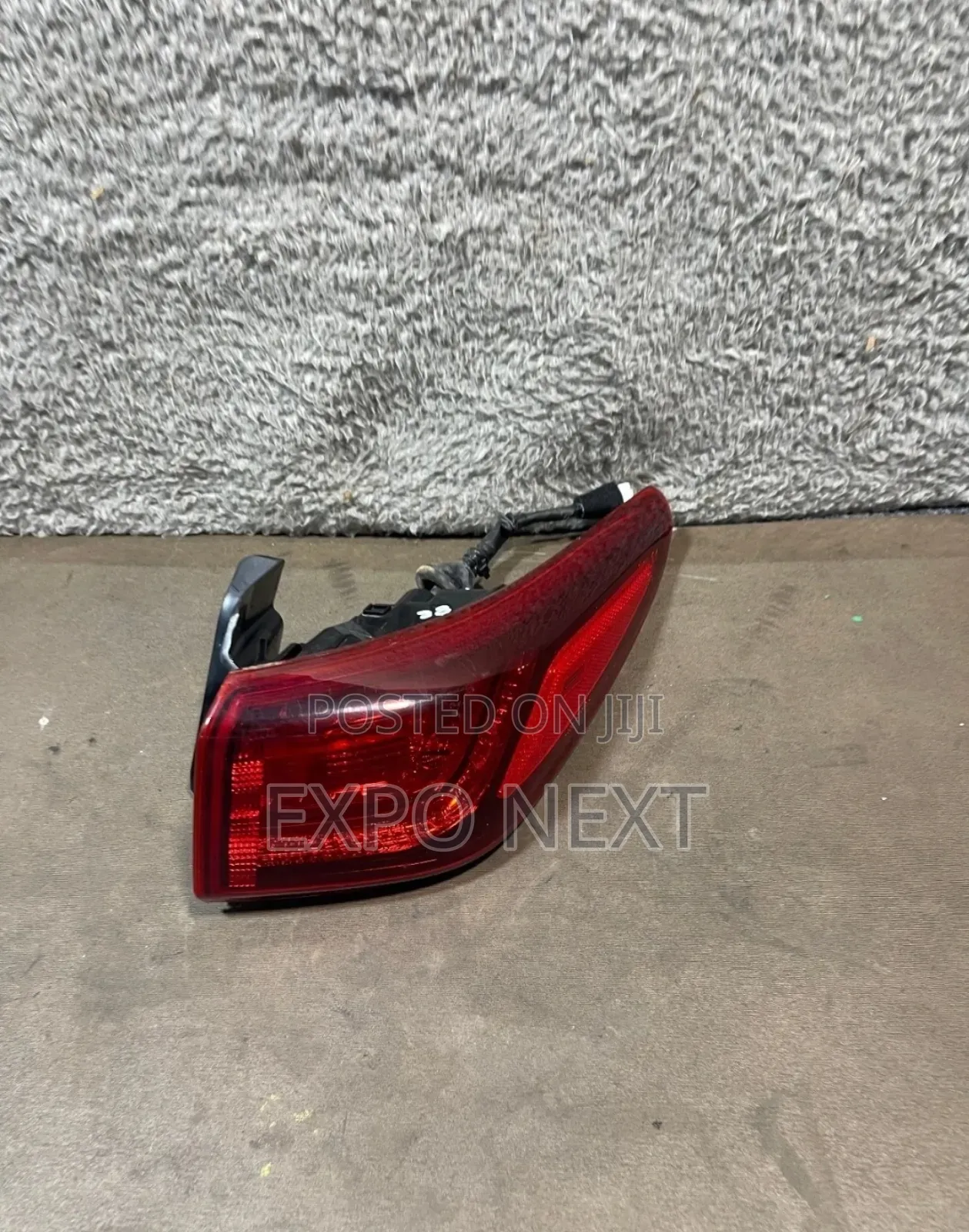 2018-2021 Hyundai Kona Right Passenger Outer Taillight  Oem