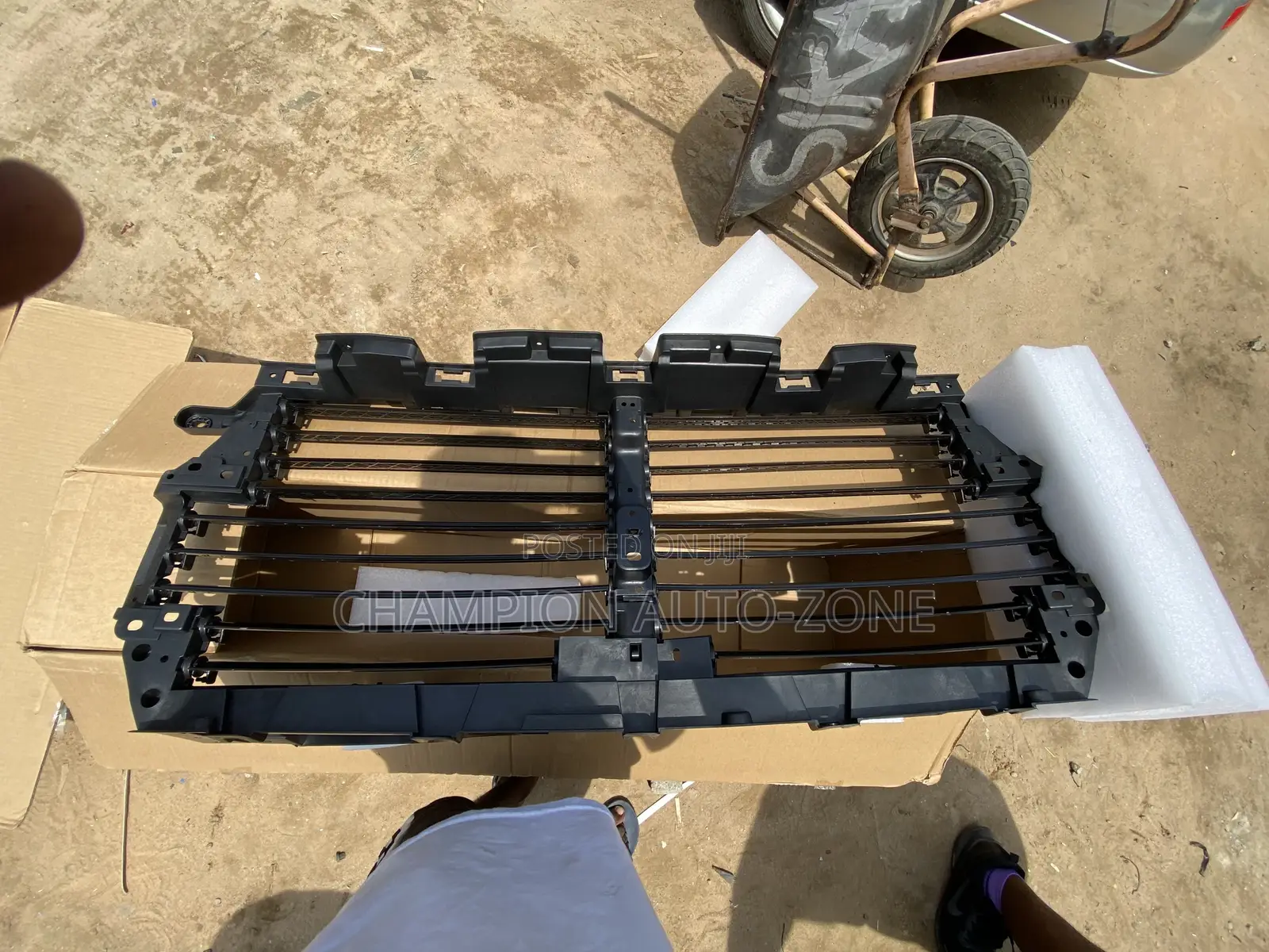 Ford-F-150 2019- 2020 Radiator Shutter Grille