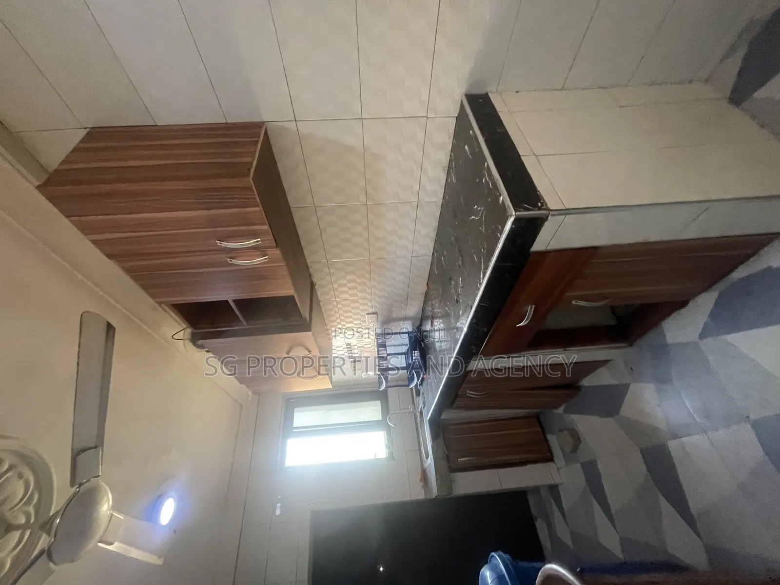 2bdrm Apartment in Lashibi, Sakumono for rent