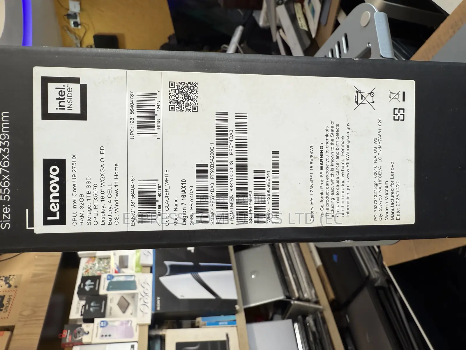 New Laptop Lenovo Legion 7 32GB Intel Core Ultra 9 SSD 1T