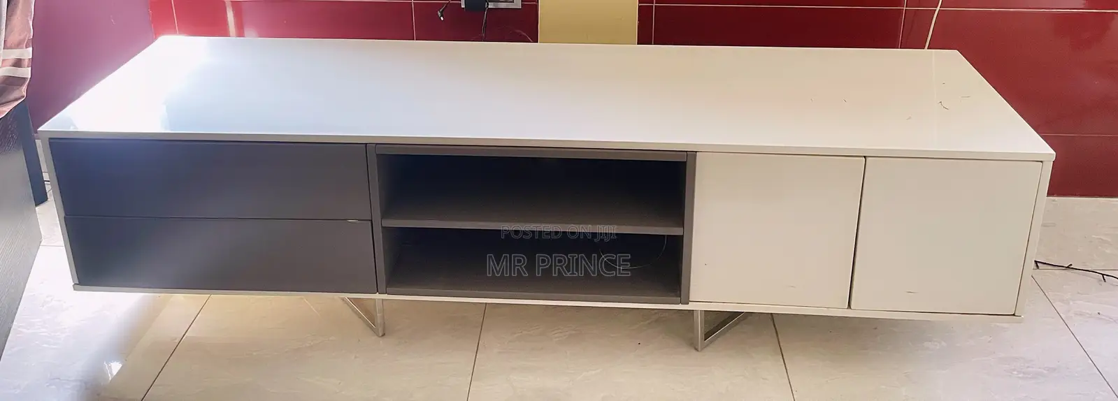 Tv and DVD Stand