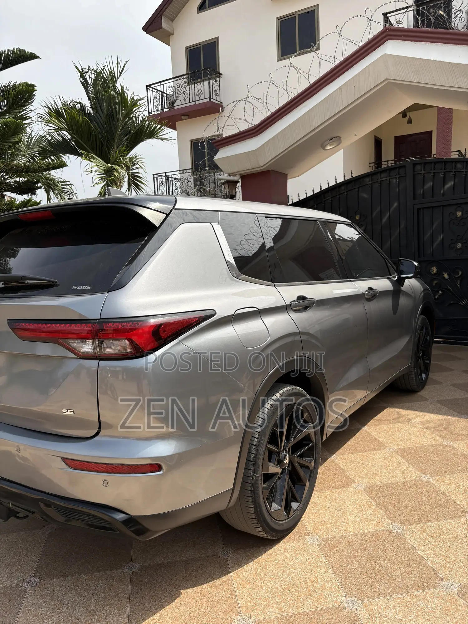 Mitsubishi Outlander Sport SE 2022 Gray