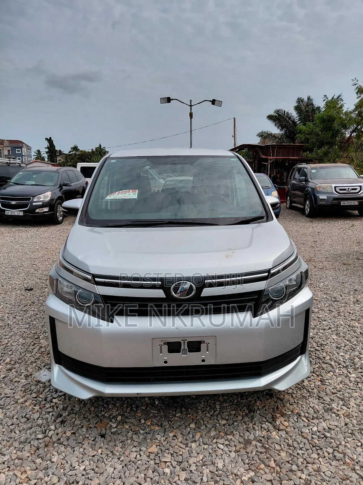 Toyota Voxy SV Premium 2014