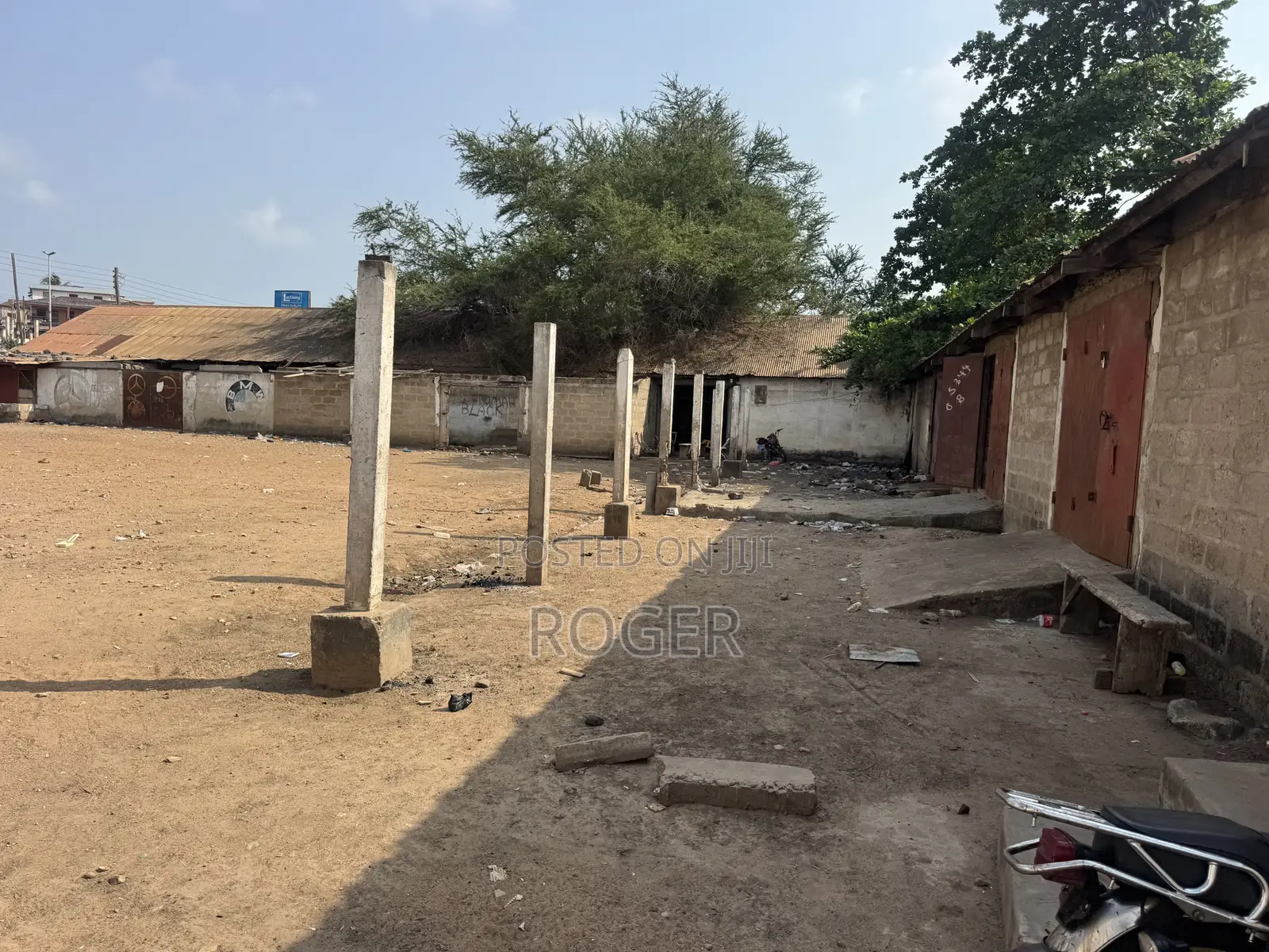 4 Plots of Land for Sale at Kokomlemle