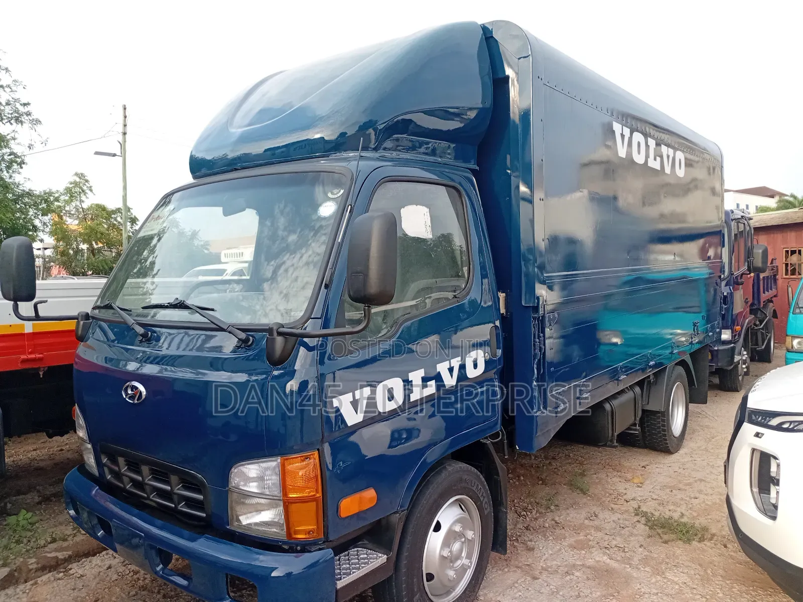 Hyundia 2.5 Tons Wing Body