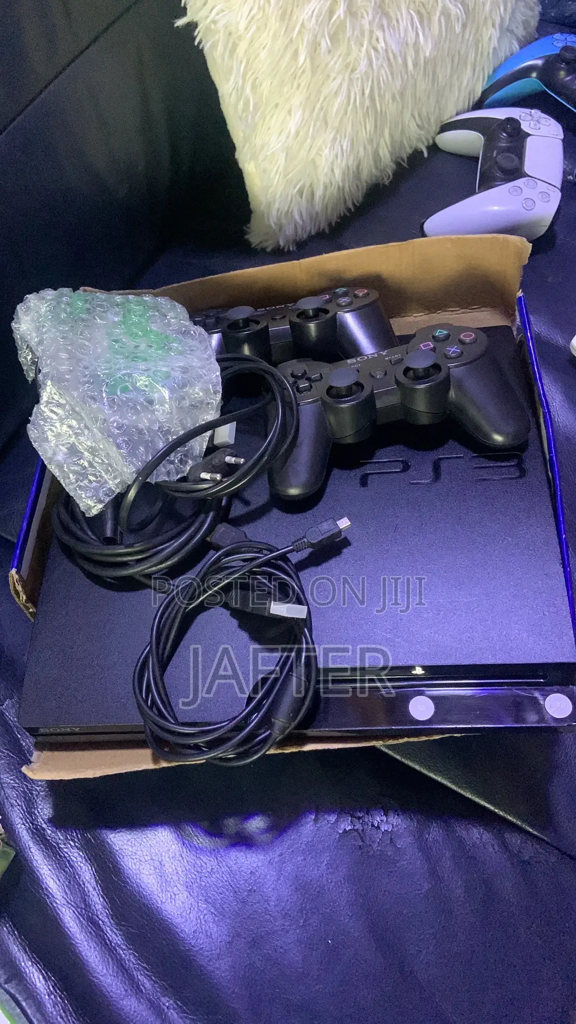 Sony Ps3 With Games(2 Controllers)