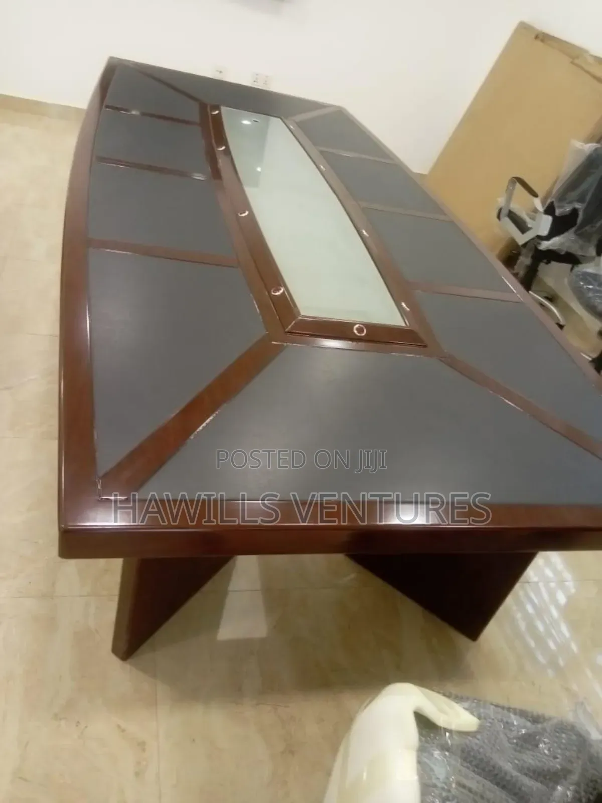 Meeting/Conference Table