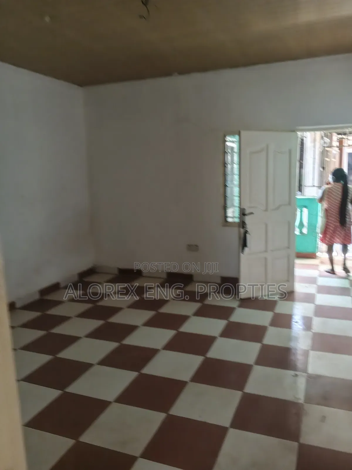 1bdrm Apartment in Chamber Self, Danfa for rent