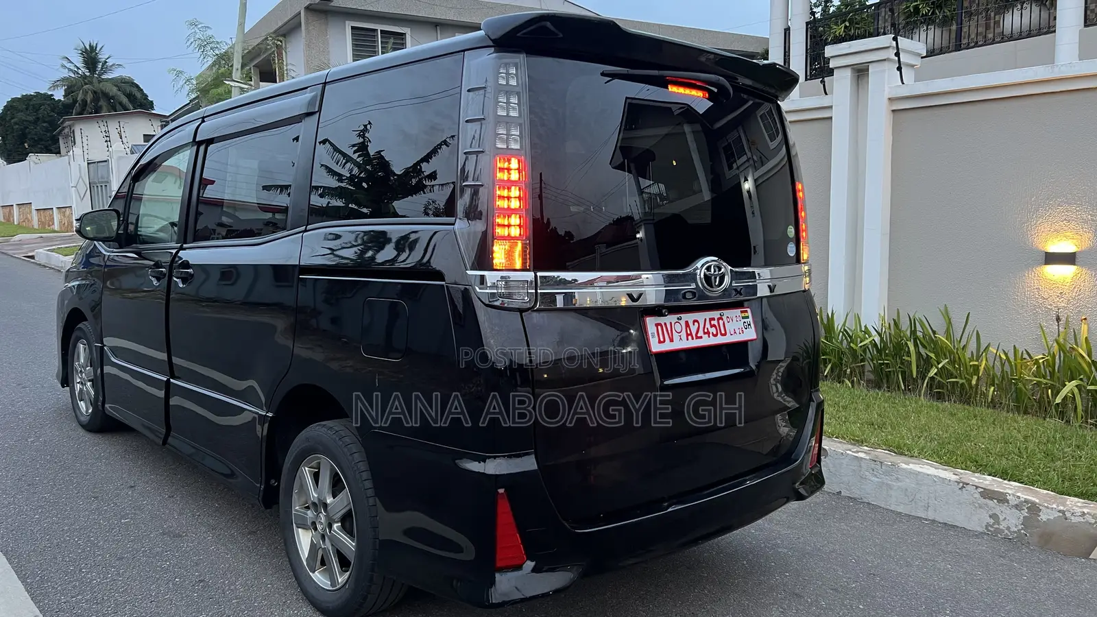 Toyota Voxy 2015 Black