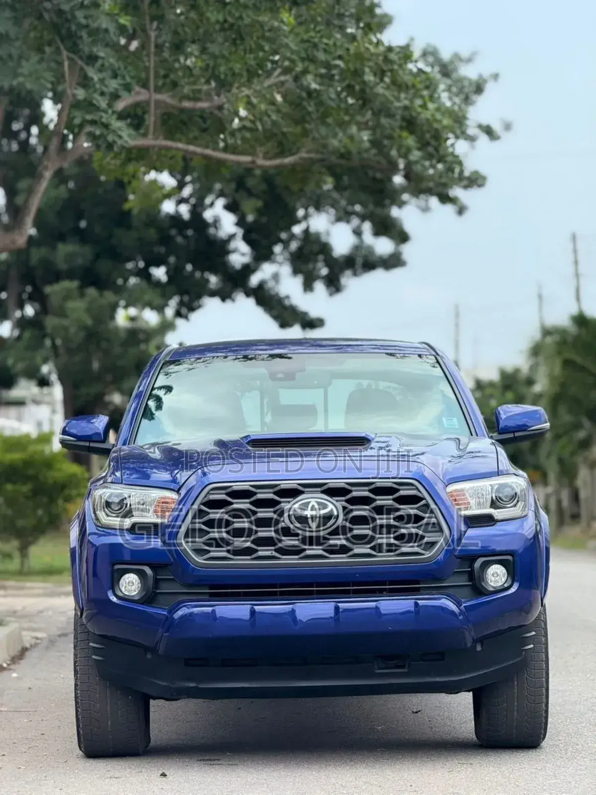 Toyota Tacoma SR5 2022 Blue