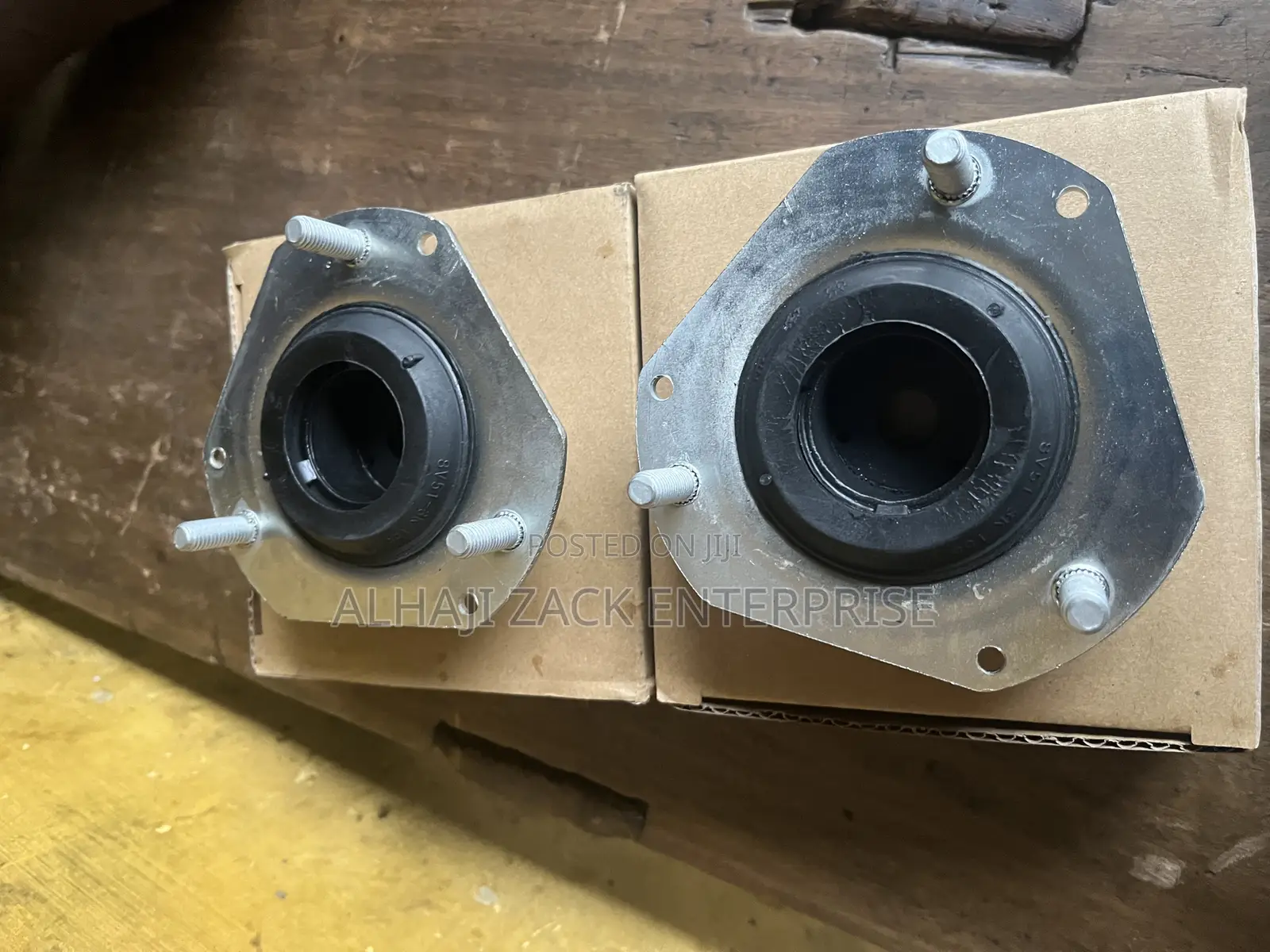 Ford Fiesta Shock Top Mount