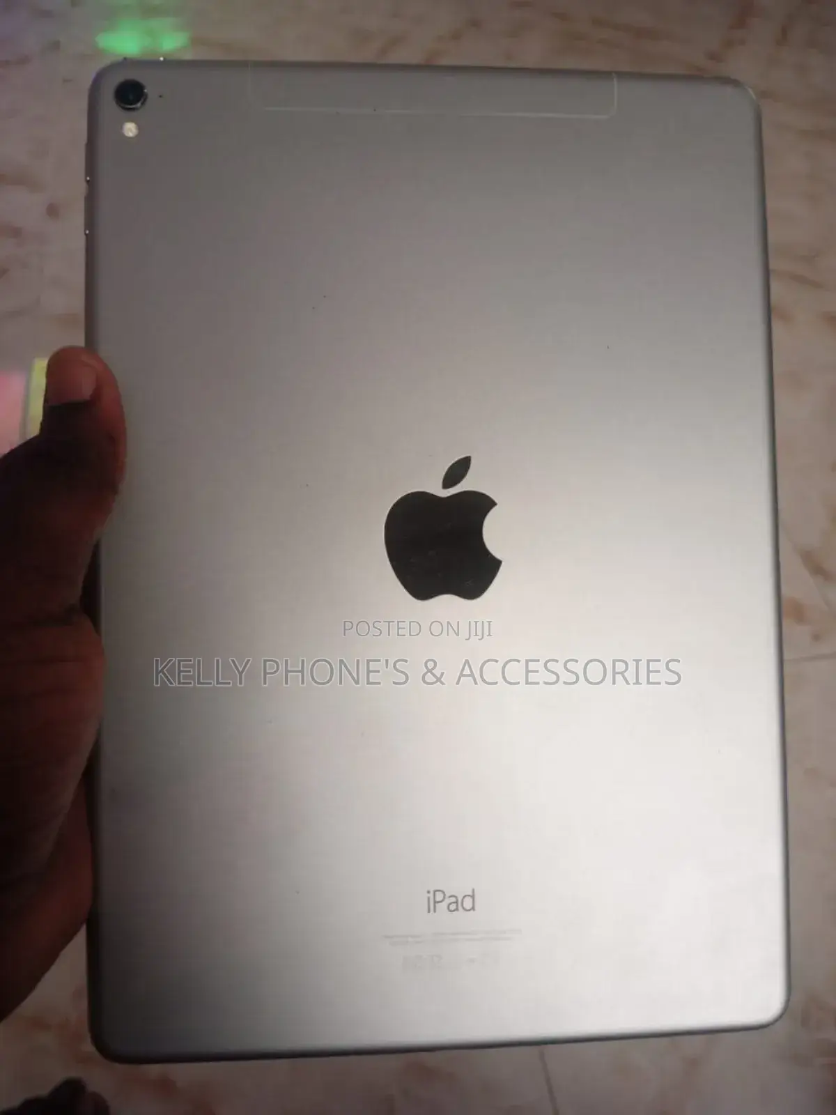 Apple iPad 9.7 128 GB Silver