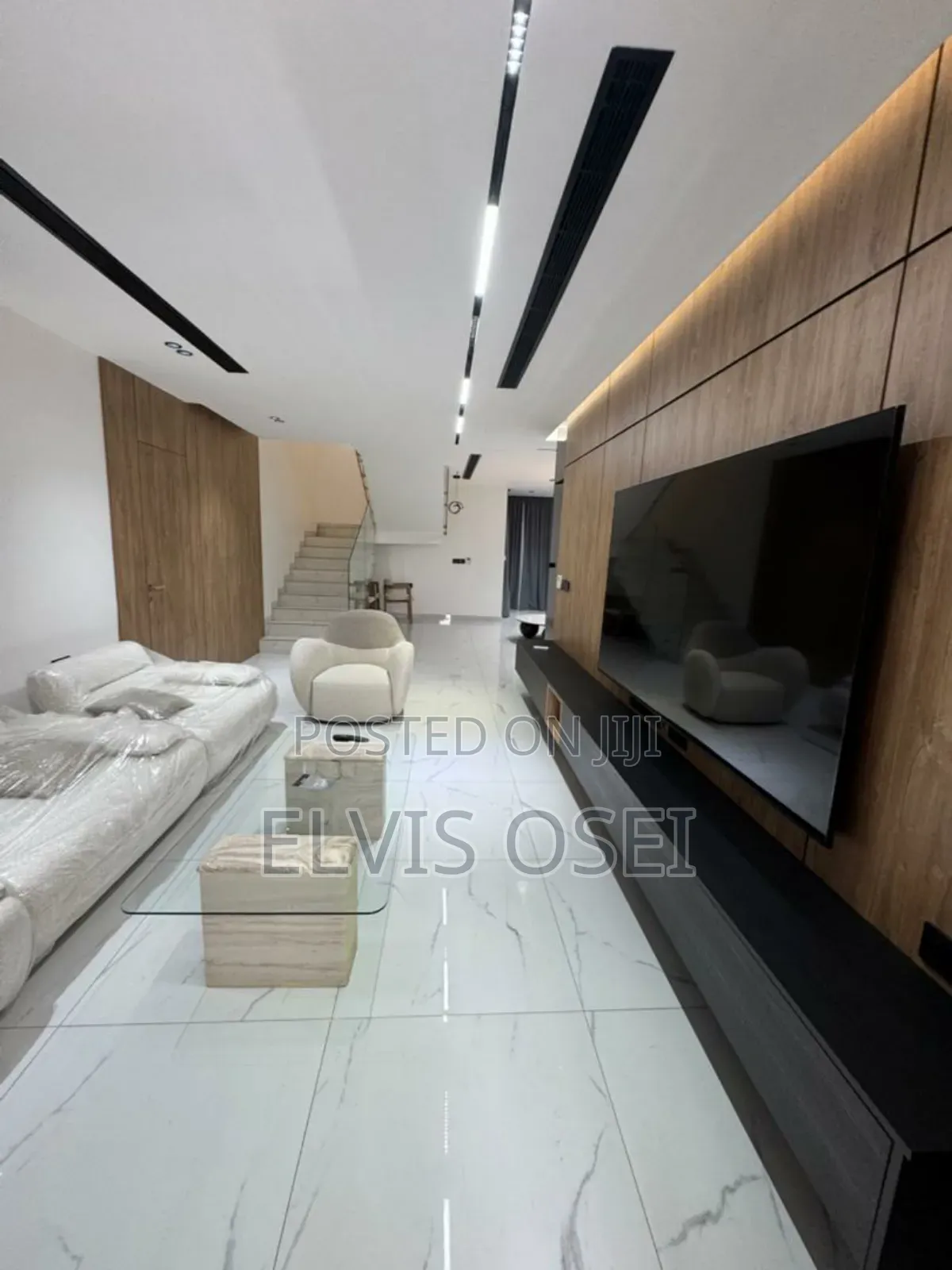 Furnished 5bdrm House in Airport Residential for sale