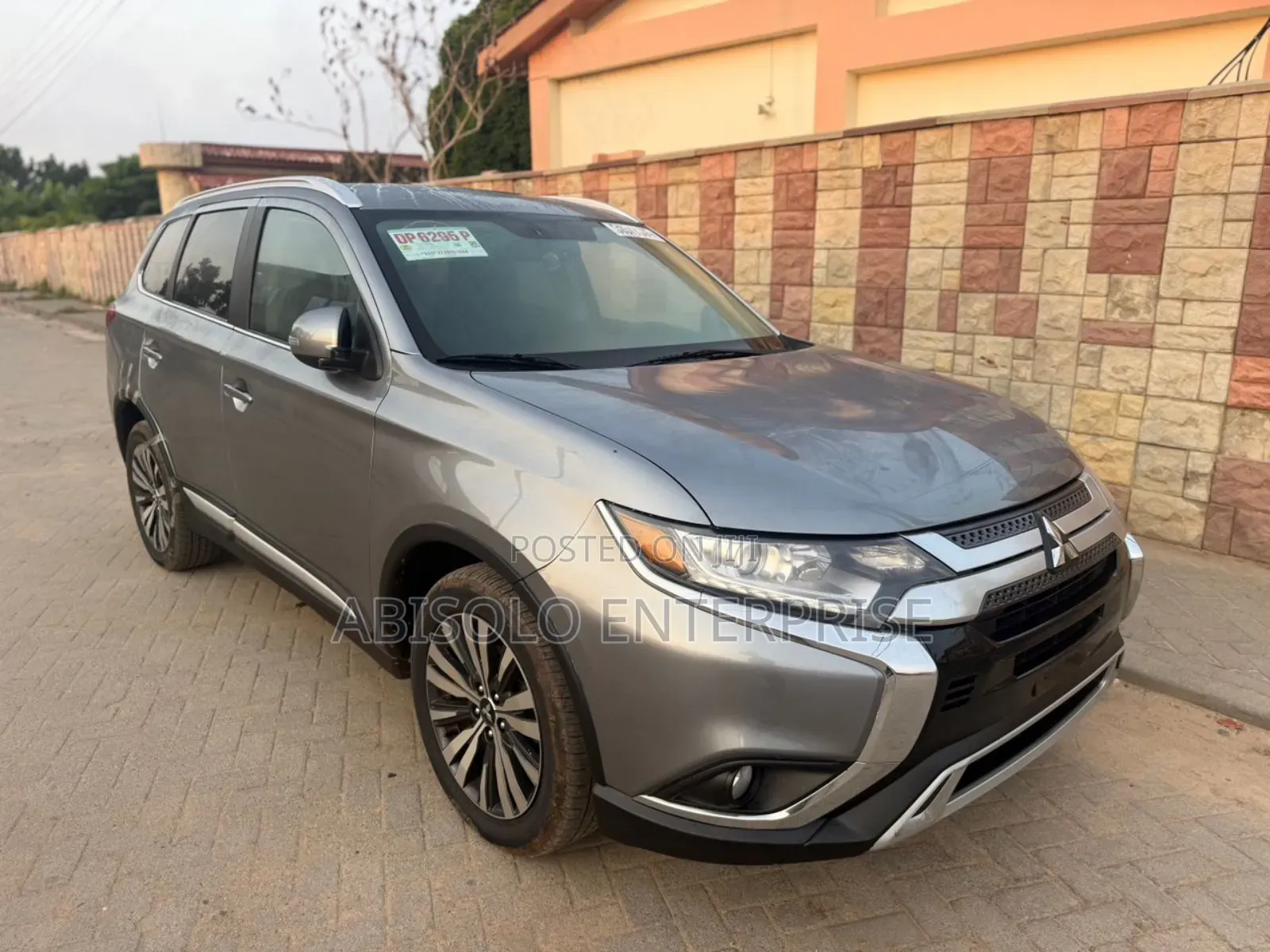 Mitsubishi Outlander 2020 Gray