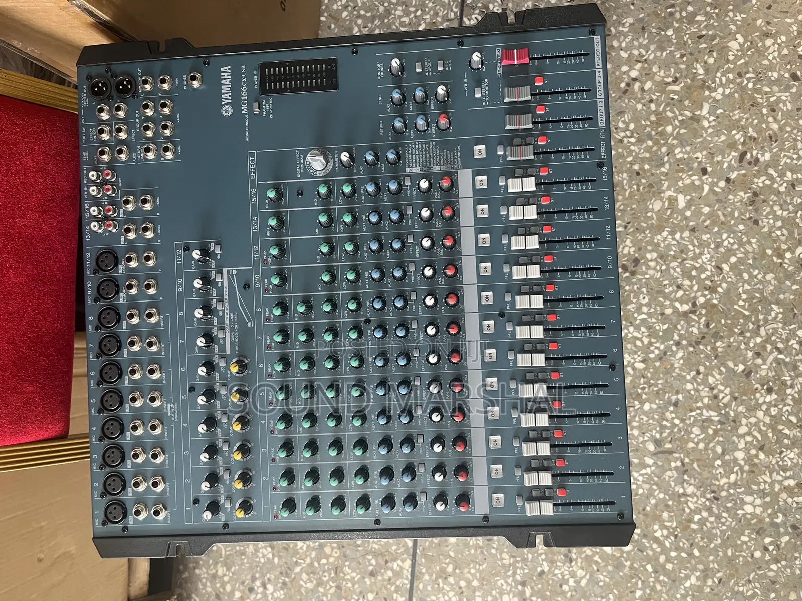 Yamaha 16 Chanel Mixer Mg166cx-Usb