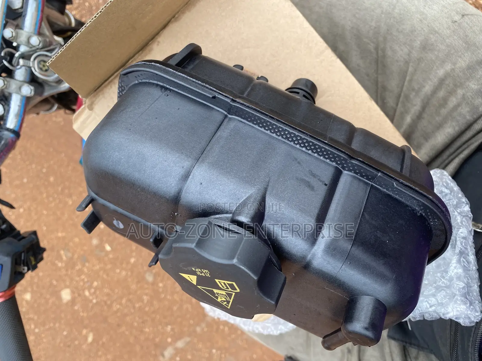 Jeep Wrangler Wiper Wash Reservoir Bottle/Tank