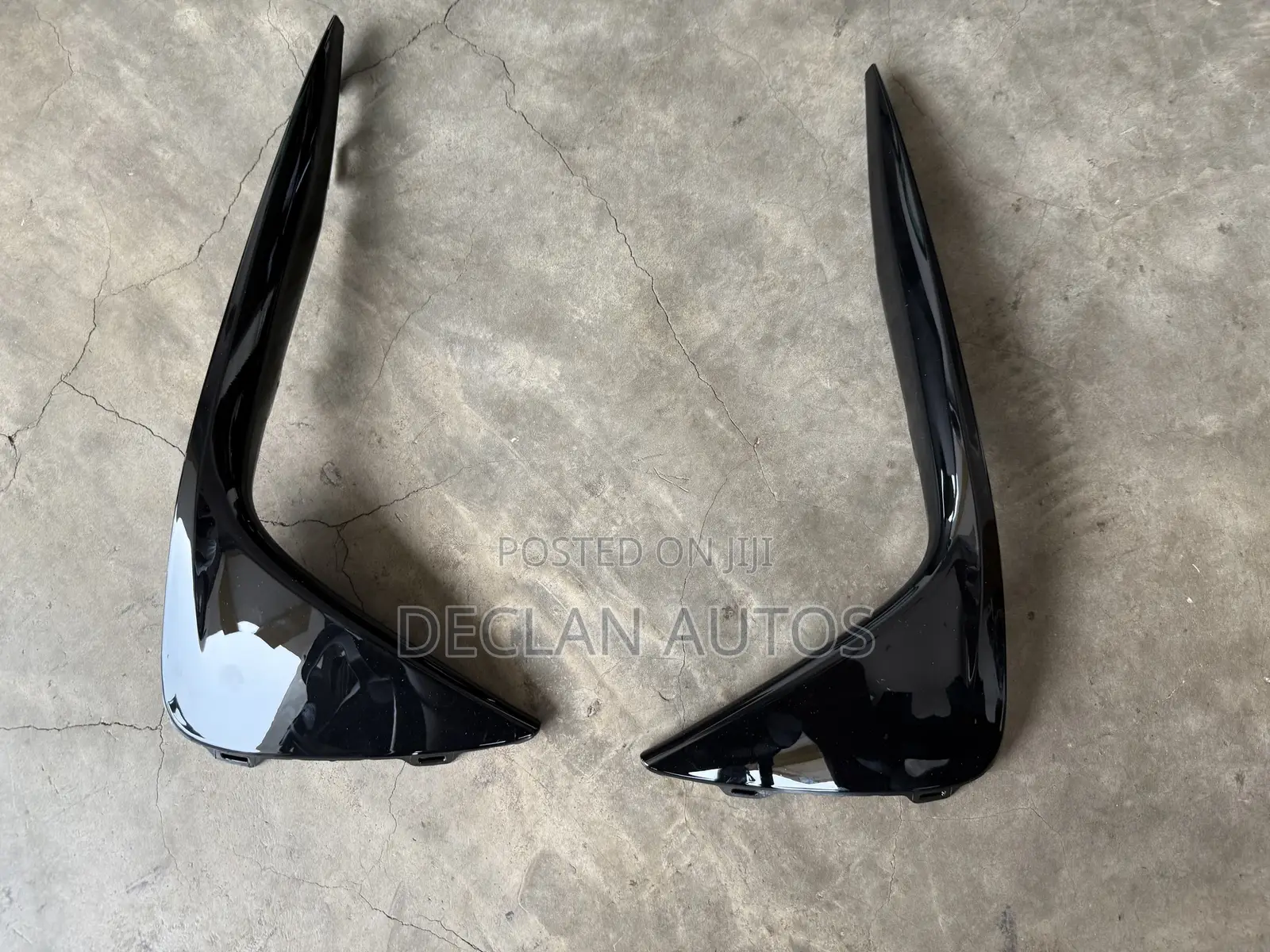 2019-21 Genuine Acura Rdx Front  Bumper Trim Garnish Chrome