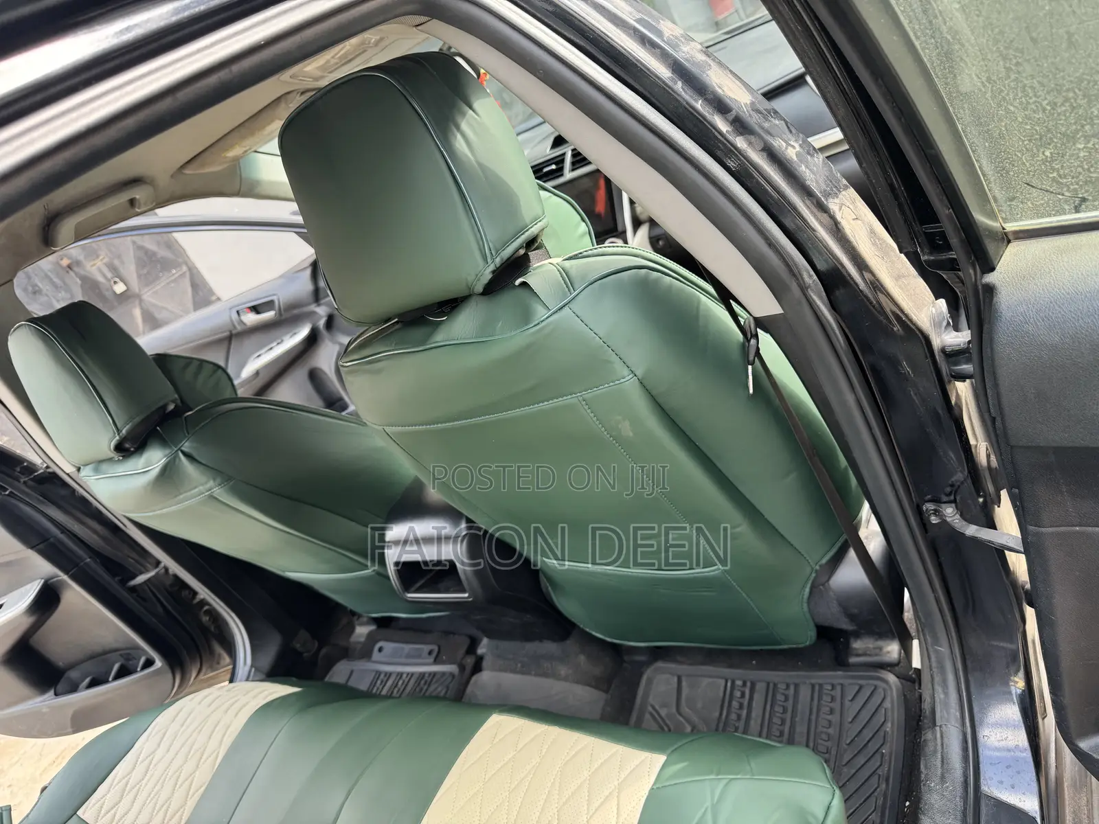 Clean ,Classy Leather Interior Universal Leather 5 Seat Car Seat Cover