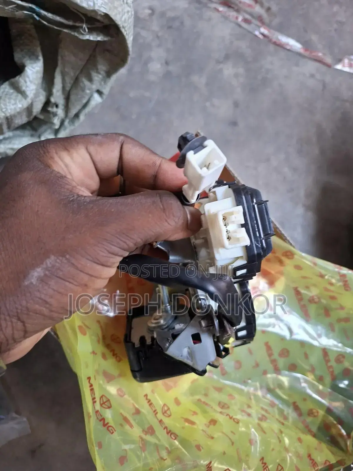 CRV Boot Lock 2023,2024,2025,2026