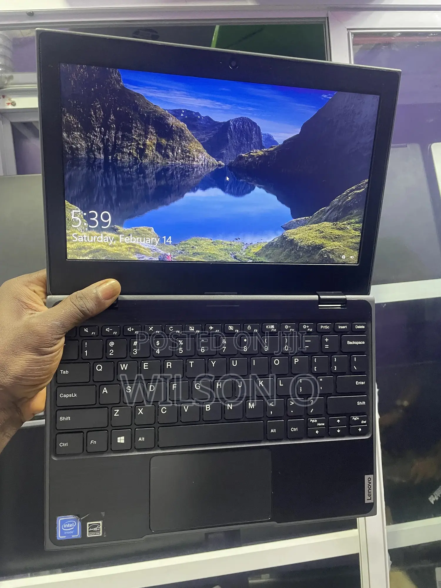 Laptop Lenovo IdeaPad 100 4GB Intel SSD 128GB